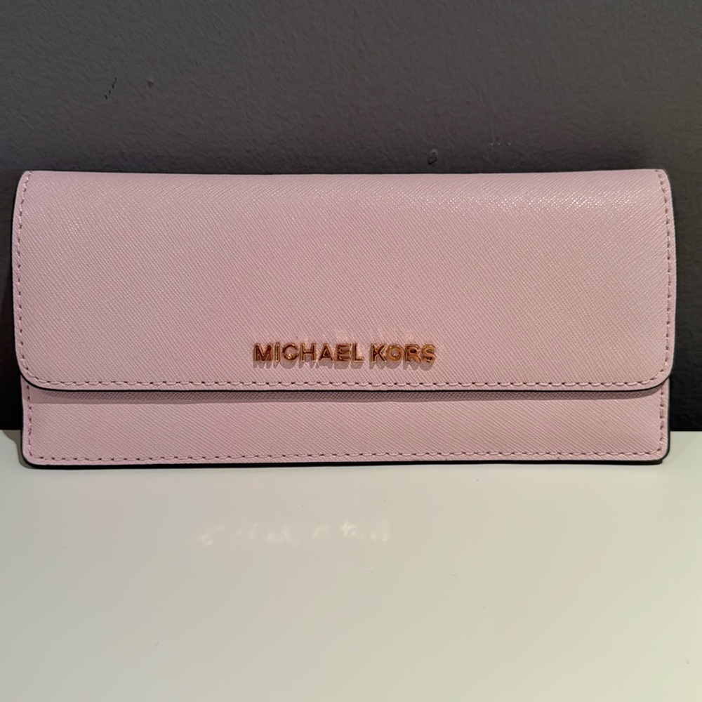 Michael Kors Slim Wallet
